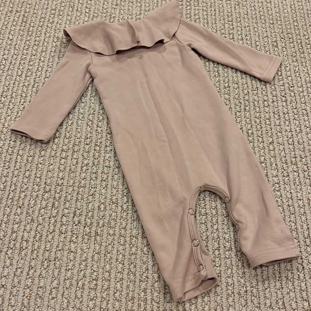 Petite Hailey onesie - Picture 2 of 2